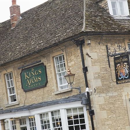 The Kings Arms Hotel Melksham Exteriér fotografie